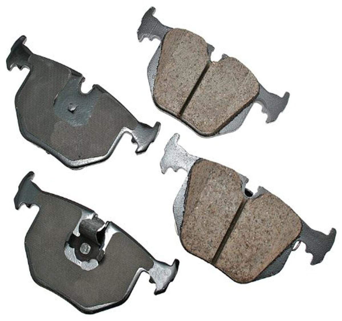 Akebono EUR683 Disc Brake Pad Set