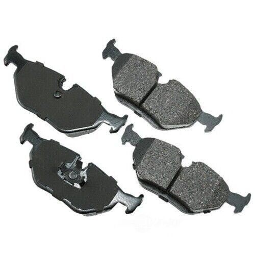 Akebono EUR396 Disc Brake Pad Set