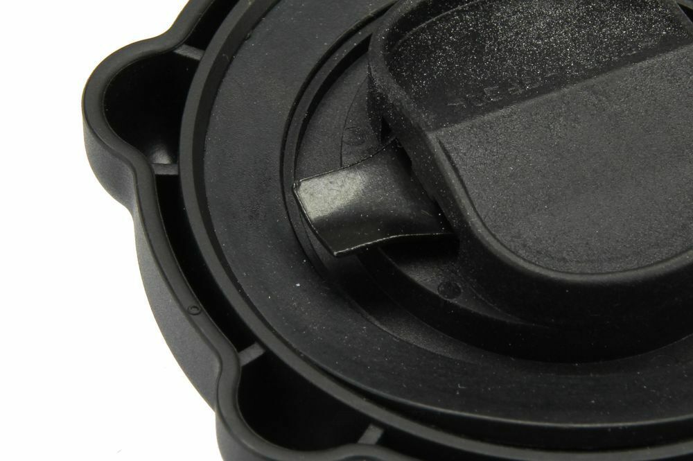 URO SHORT SKU URO-015827 Engine Oil Filler Cap