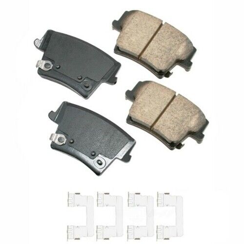 Akebono ASP1057A Disc Brake Pad Set