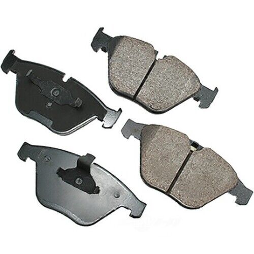 Akebono EUR918 Disc Brake Pad Set