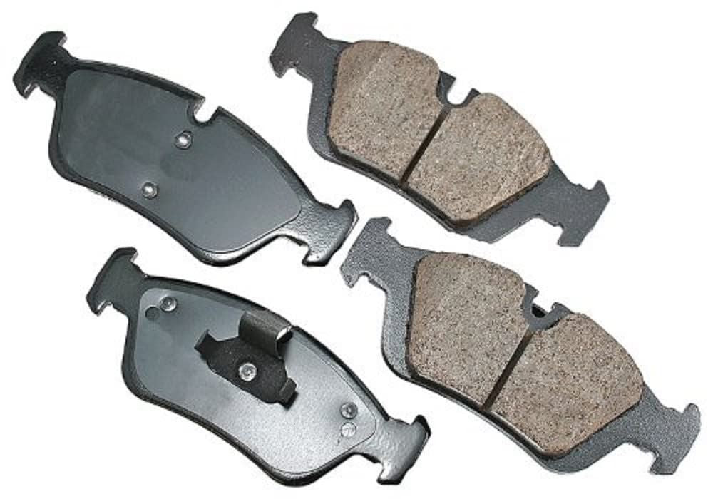 Akebono EUR781 Disc Brake Pad Set