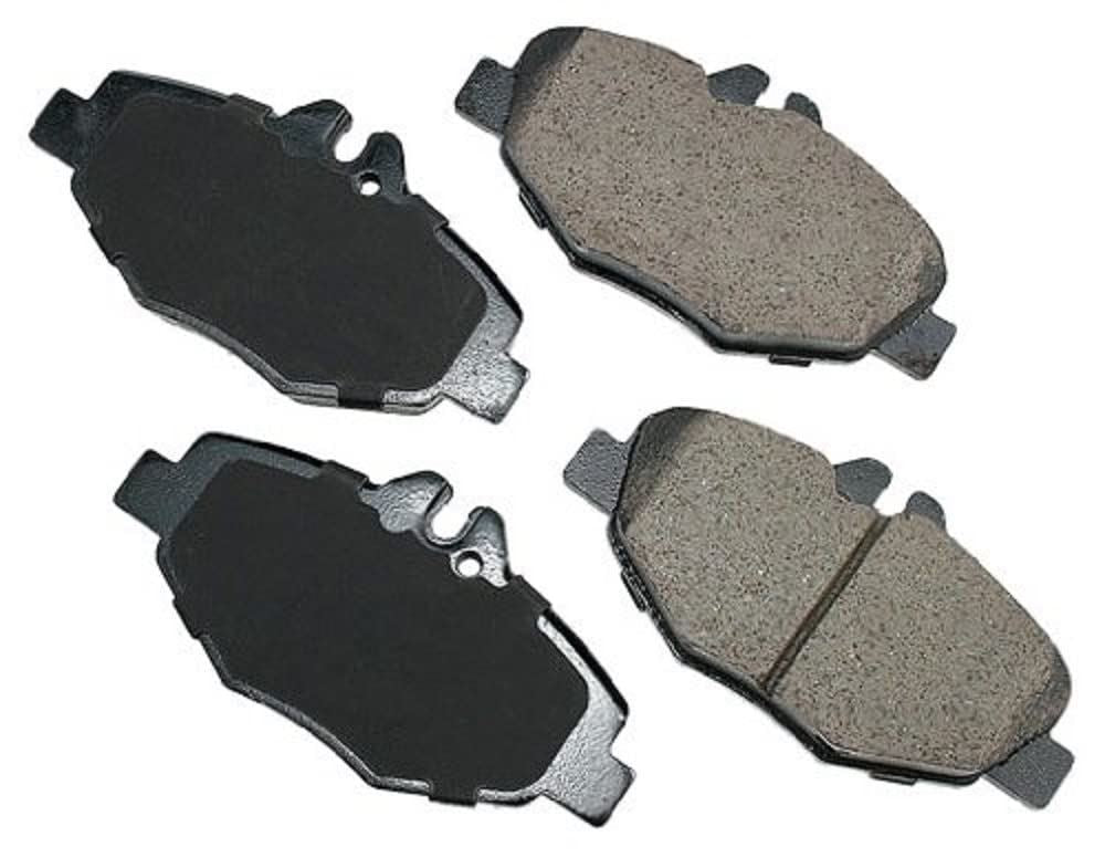 Akebono EUR987 Disc Brake Pad Set