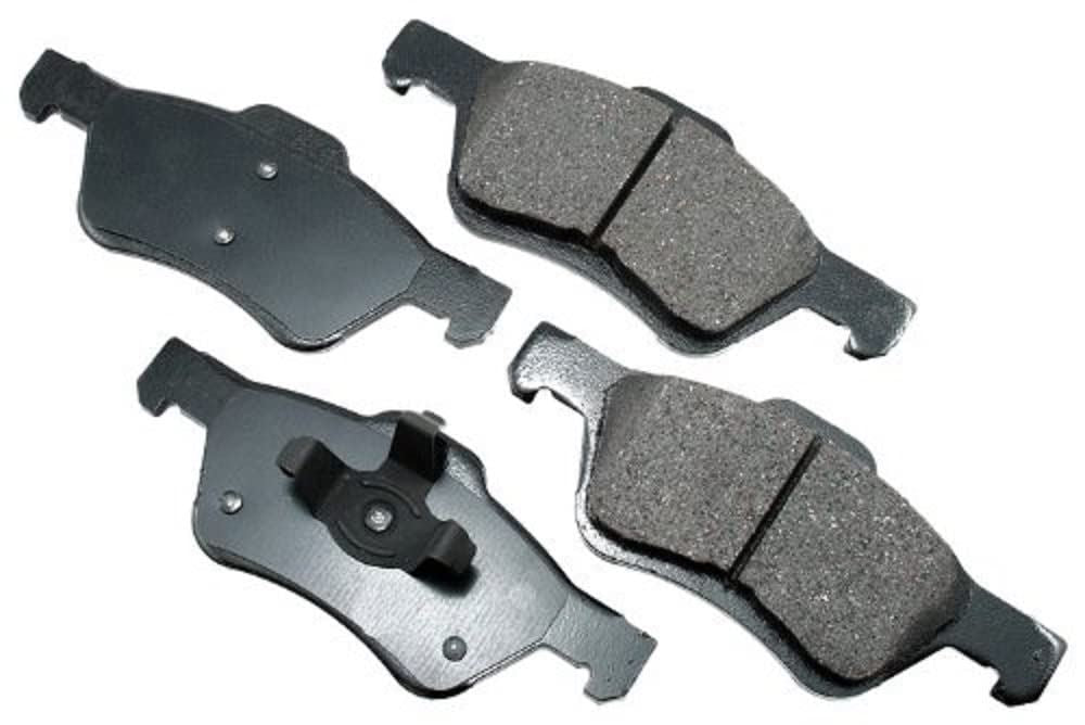 Akebono ACT1047 Disc Brake Pad Set