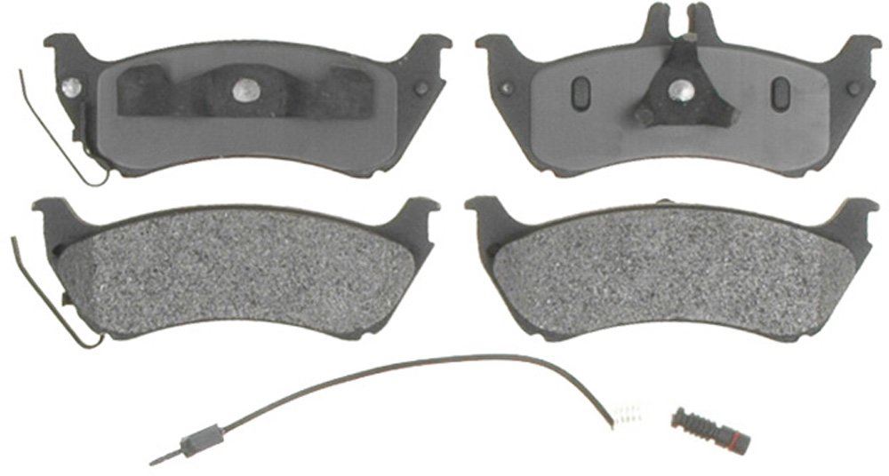 Raybestos PGD875M Disc Brake Pad Set