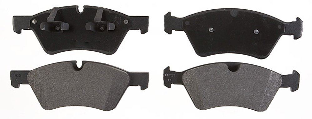 Raybestos PGD1123M Disc Brake Pad Set