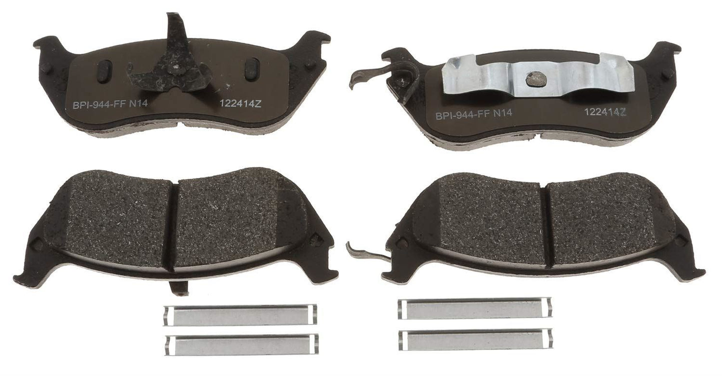 Raybestos MGD674MH Disc Brake Pad Set