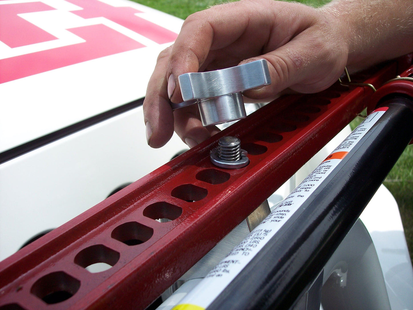 HI-LIFT JACK TM700