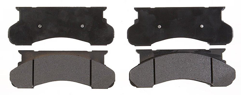 Raybestos PGD450M Disc Brake Pad Set