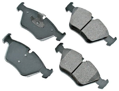 Akebono EUR946 Disc Brake Pad Set