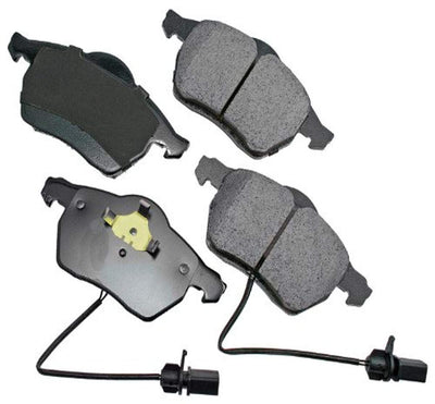 Akebono EUR840 Disc Brake Pad Set