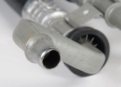 Véritable GM Parts 15817233 Ligne de refroidisseur d'huile de transmission