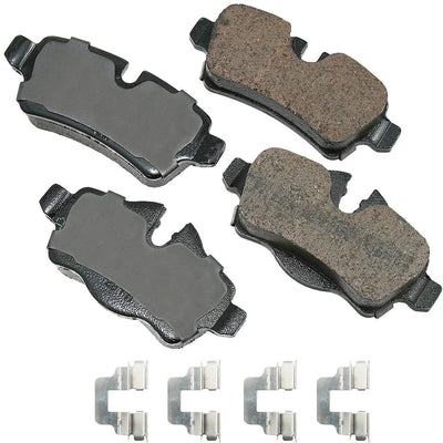 Akebono EUR1309A Disc Brake Pad Set