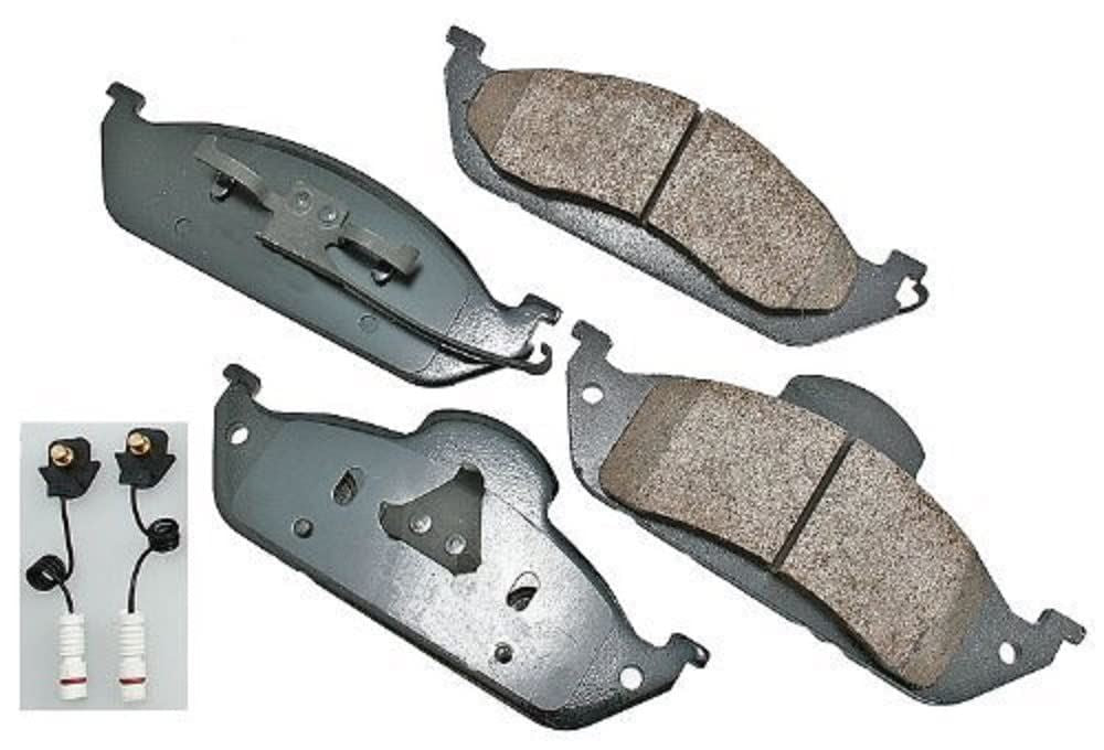 Akebono EUR760 Disc Brake Pad Set