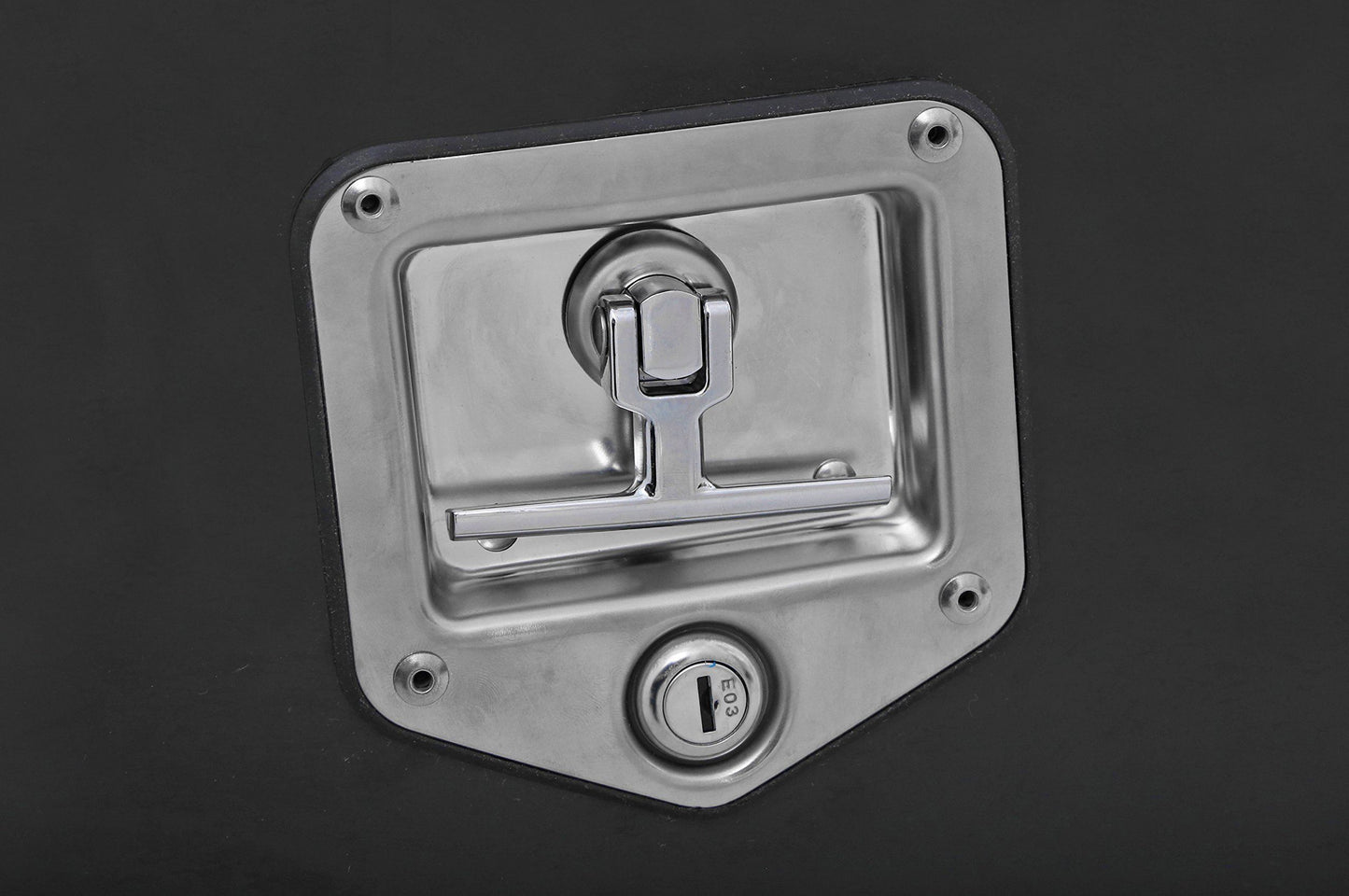 Dee Zee DB2603