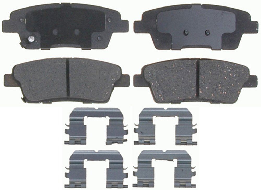 Raybestos PGD1551C Disc Brake Pad Set