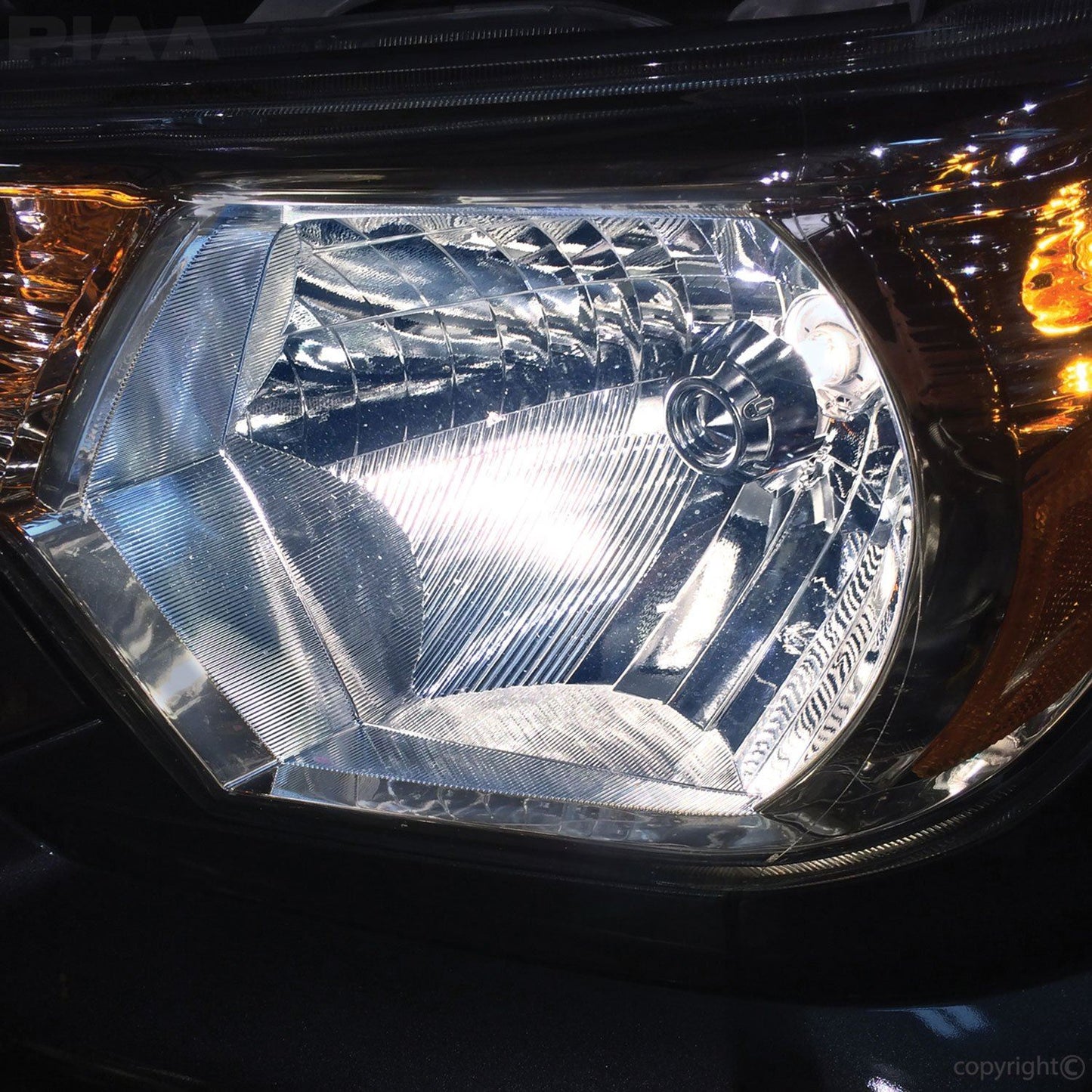 PIAA 15211 Headlight Bulb