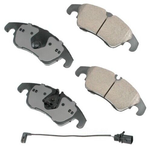 Akebono EUR1322A Disc Brake Pad Set