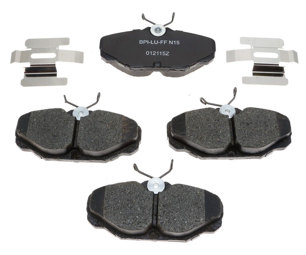 Raybestos MGD610CH Disc Brake Pad Set