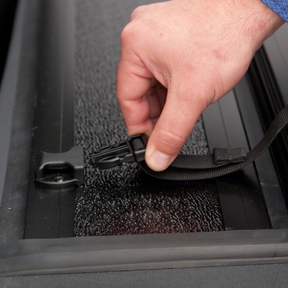 Undercover FX11012 Tonneau Cover