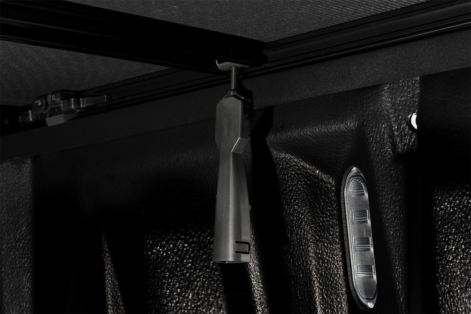 EXTANG 94473 Tonneau Cover