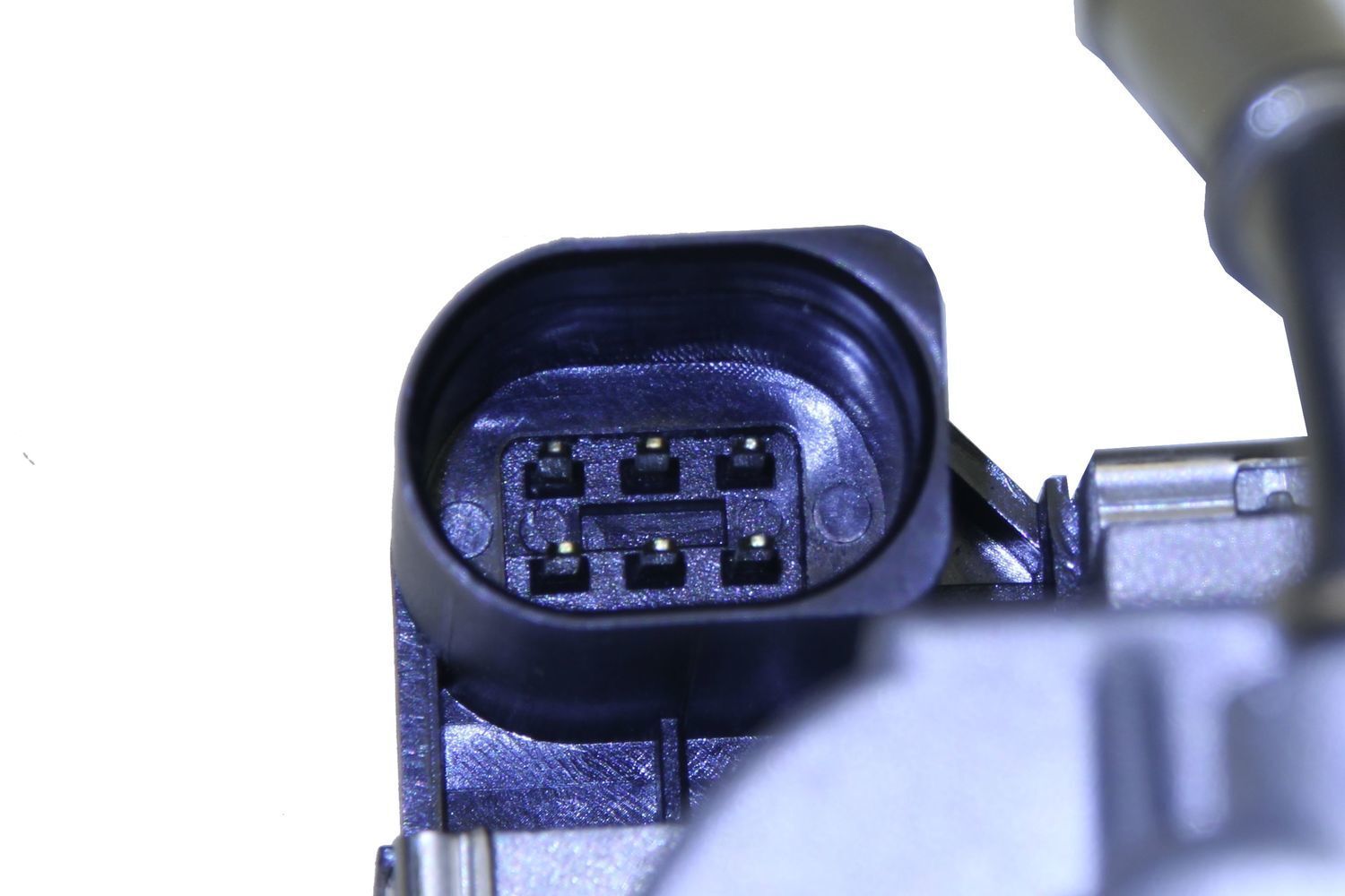 URO SHORT SKU URO-016096 Fuel Injection Throttle Body