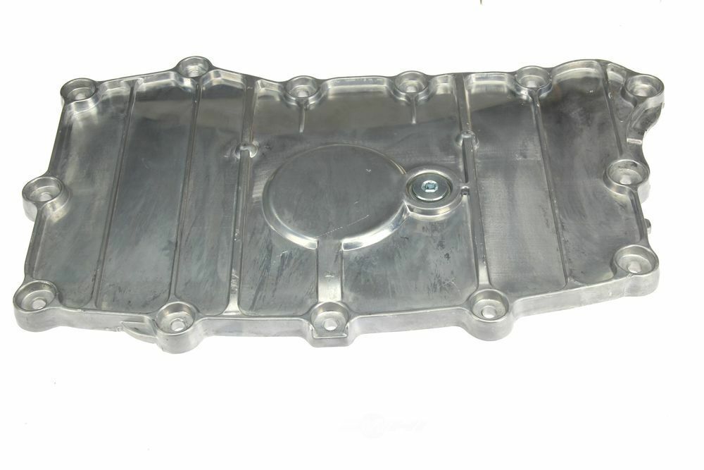 URO SHORT SKU URO-015586 Engine Oil Sump Plate