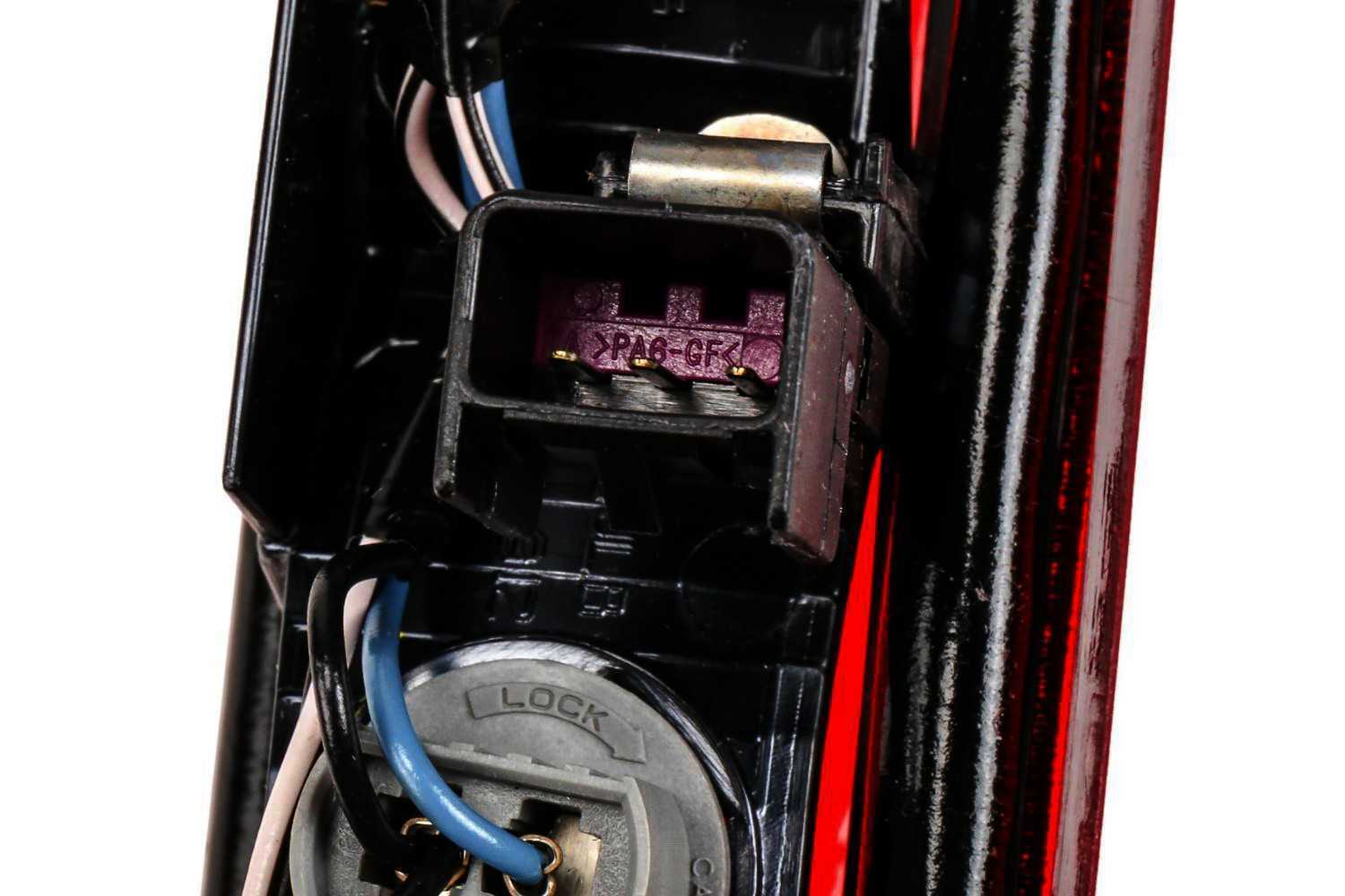 Genuine GM Parts 25890530 Center High Mount Stop Light