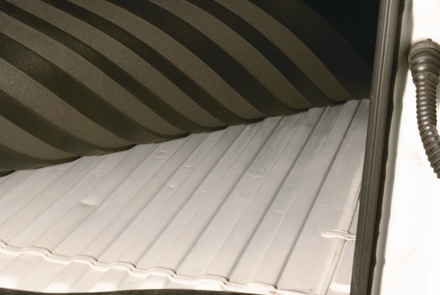Bedrug VRF92 Cargo Area Liner
