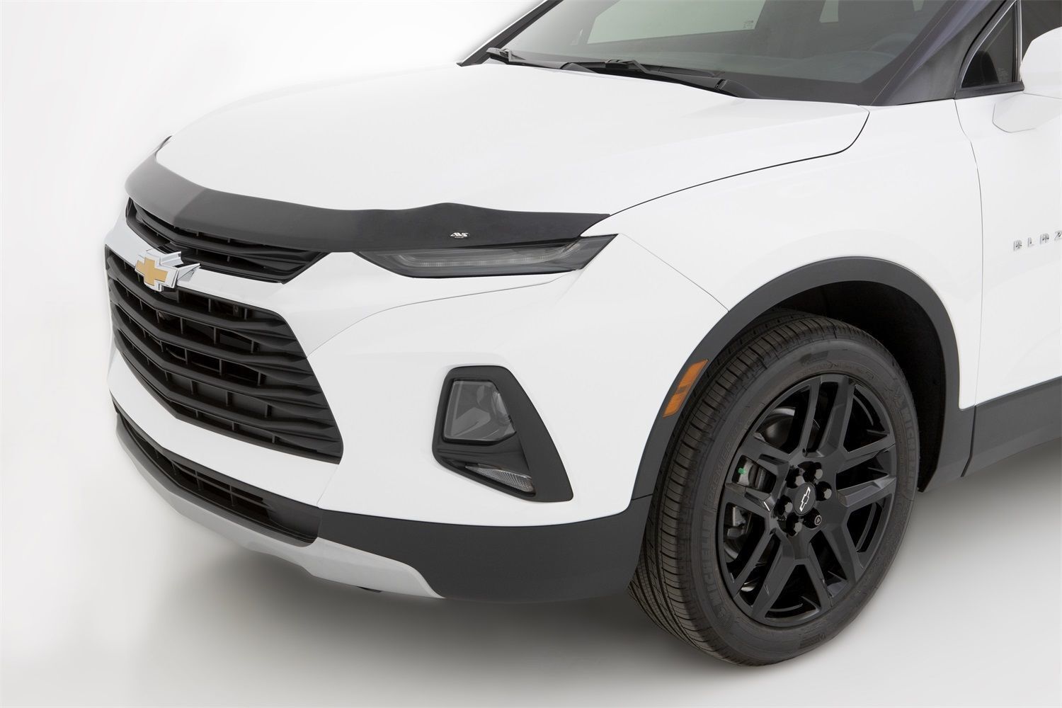 Auto Ventshade (AVS) 322181 Hood Deflector