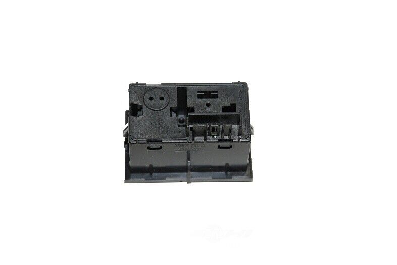 Genuine GM Parts D7096C Fog Light Switch