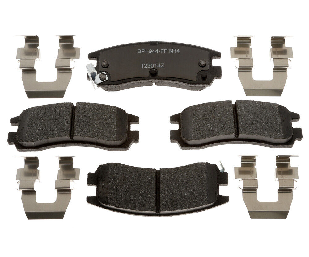Raybestos MGD714MH Disc Brake Pad Set