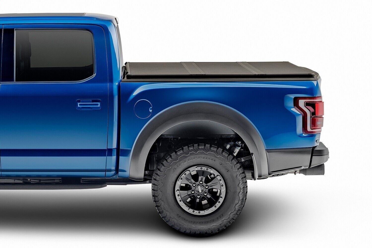 EXTANG 83704 Tonneau Cover
