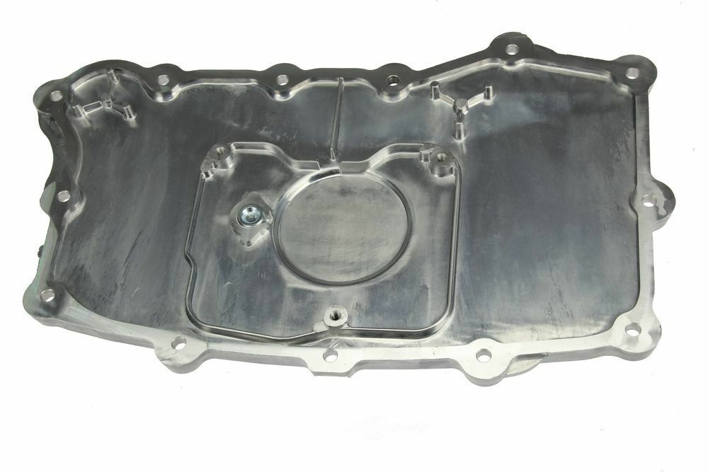 URO SHORT SKU URO-015586 Engine Oil Sump Plate