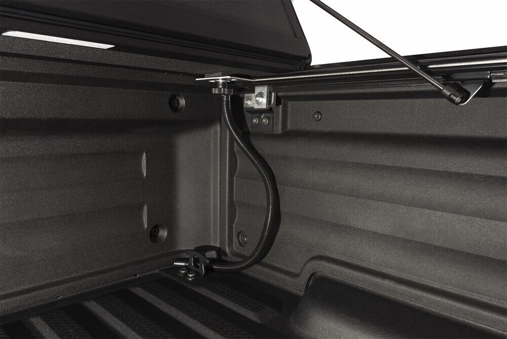 BAK 448223 Tonneau Cover