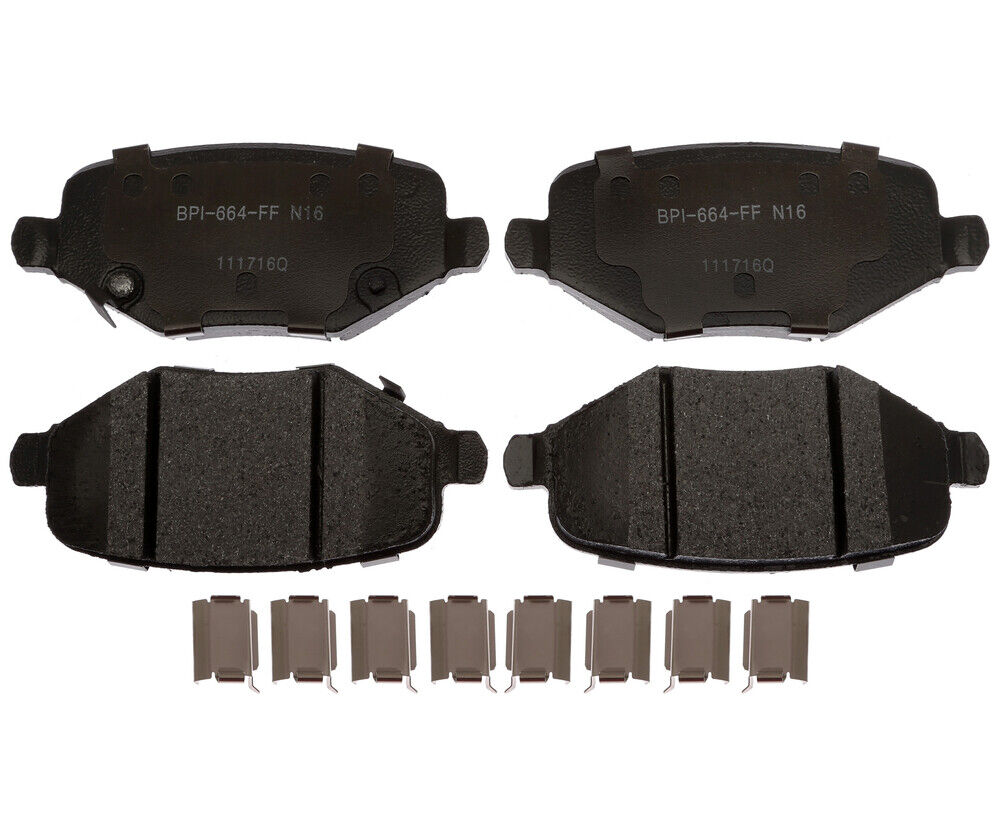 Raybestos MGD1719CH Disc Brake Pad Set