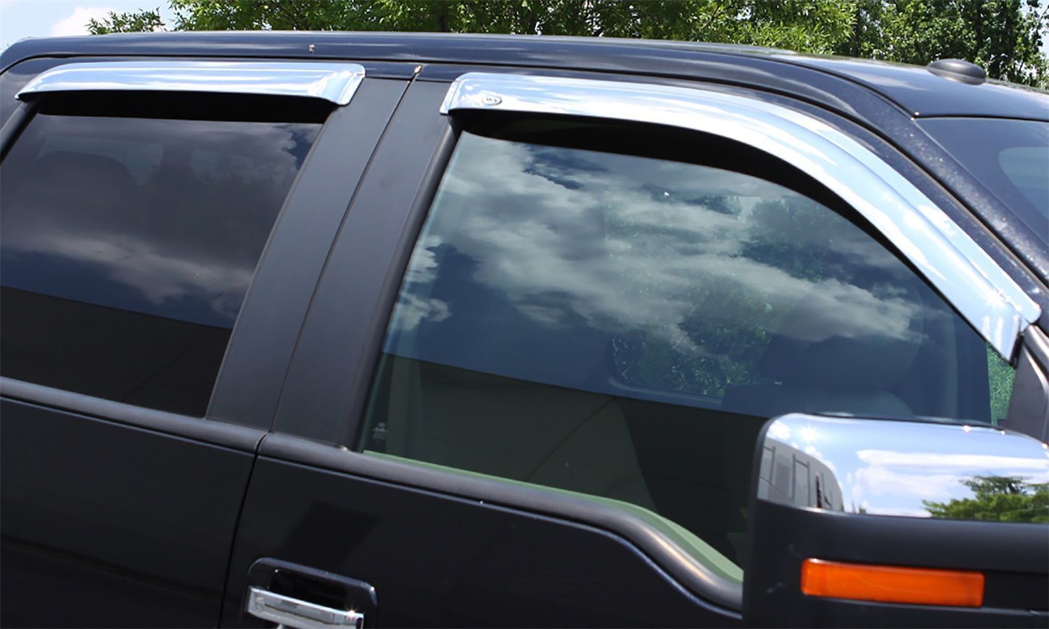 Auto Ventshade (AVS) 684387 Side Window Deflector