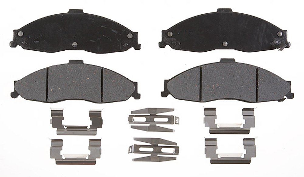 Raybestos PGD749C Disc Brake Pad Set