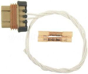 Connecteur d'alternateur BWD PT734