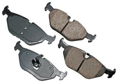 Akebono EUR763 Disc Brake Pad Set