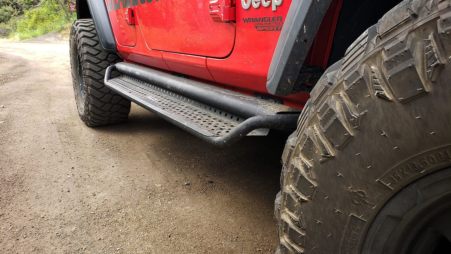 Go Rhino D14506T Step Nerf Bar