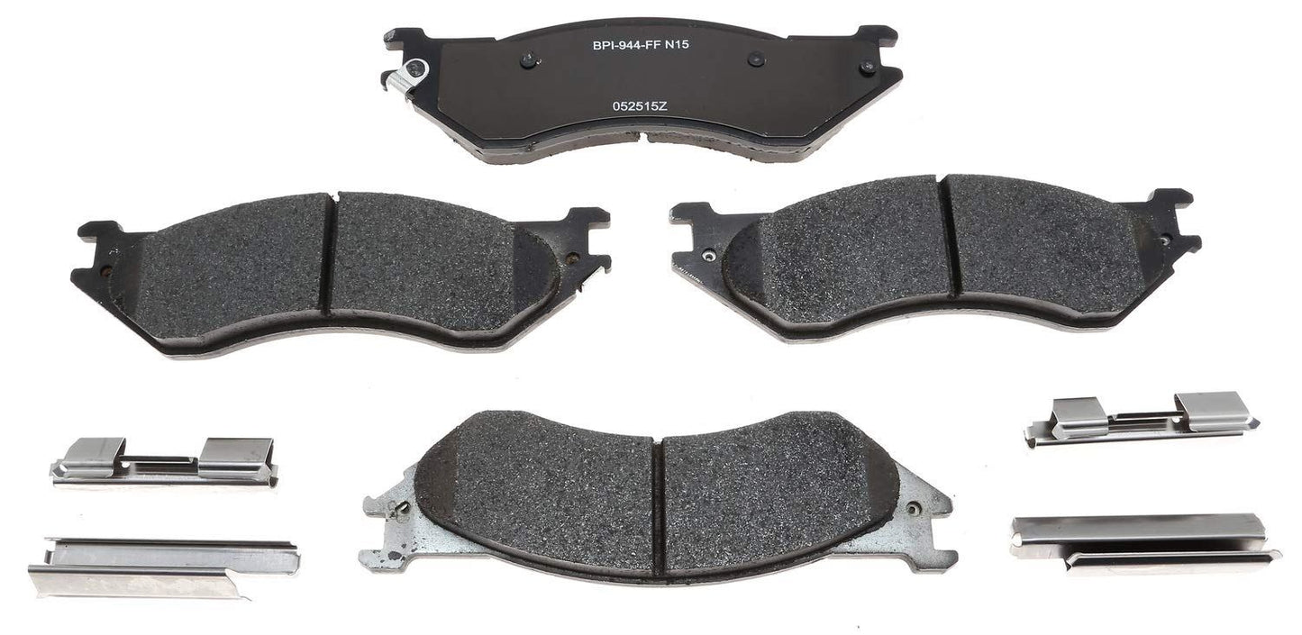 Raybestos MGD702MH Disc Brake Pad Set