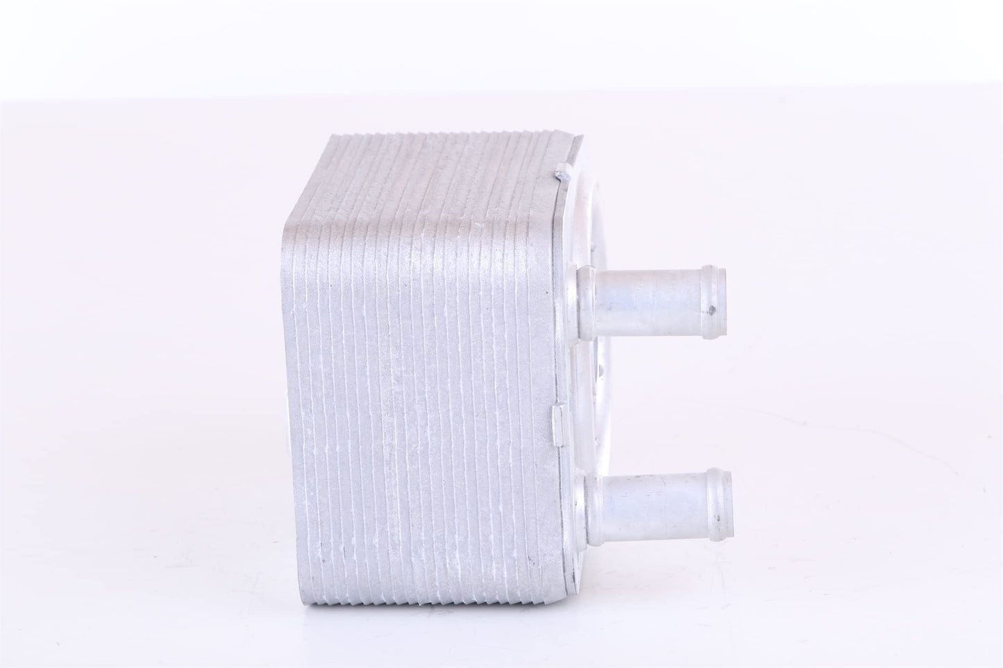 Enfriador de aceite de motor Nissens North America 90655