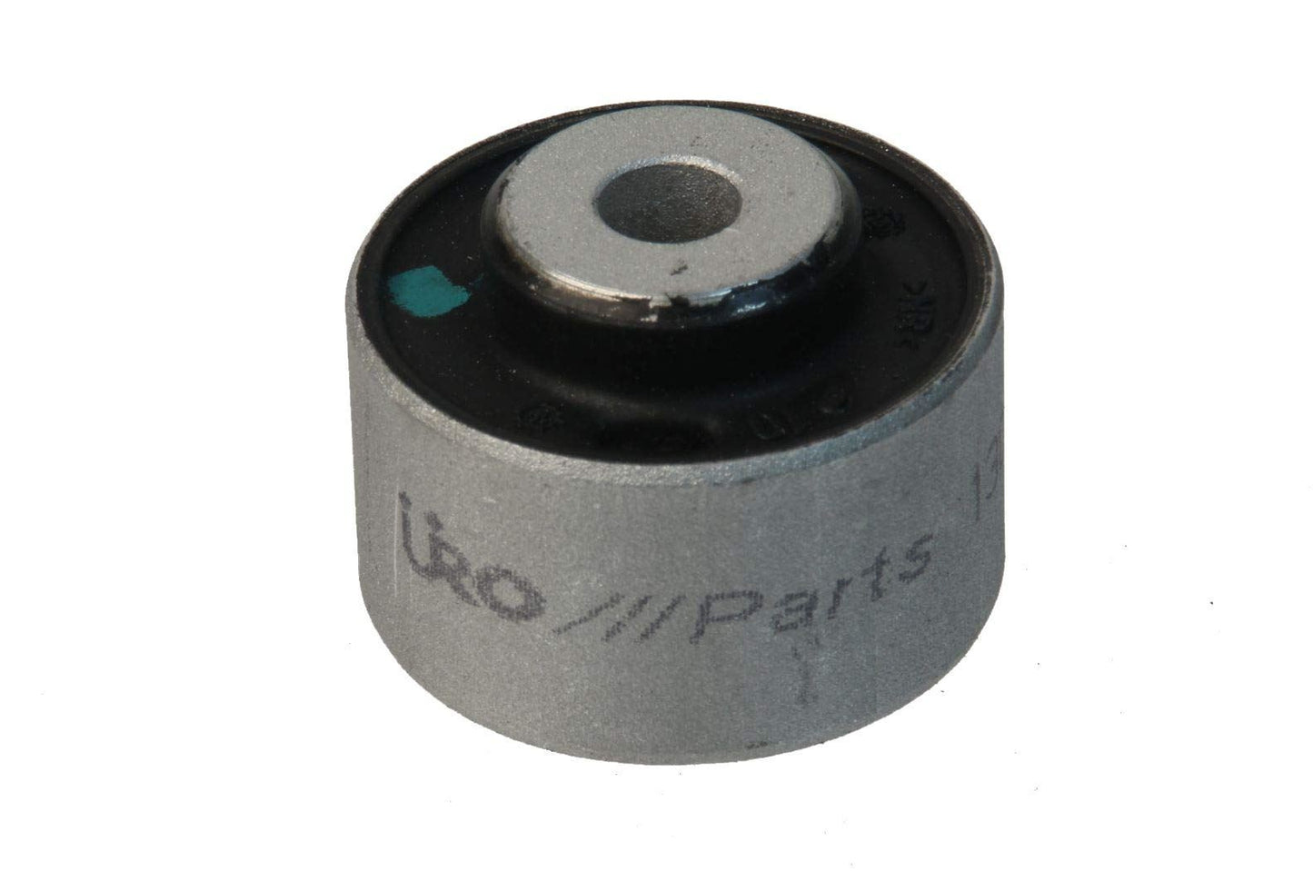 URO Parts URO-013900 Buje del brazo de control de suspensión