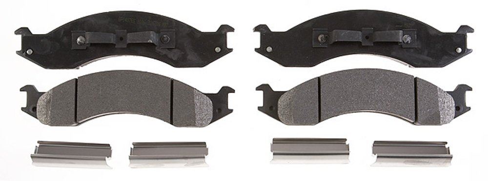 Raybestos PGD557M Disc Brake Pad Set