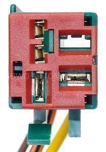Conector del relé de la bomba de combustible BWD PT5685